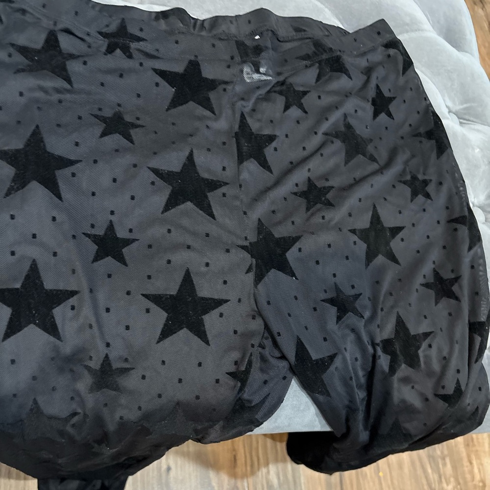 SHEIN Black Starry Leggings